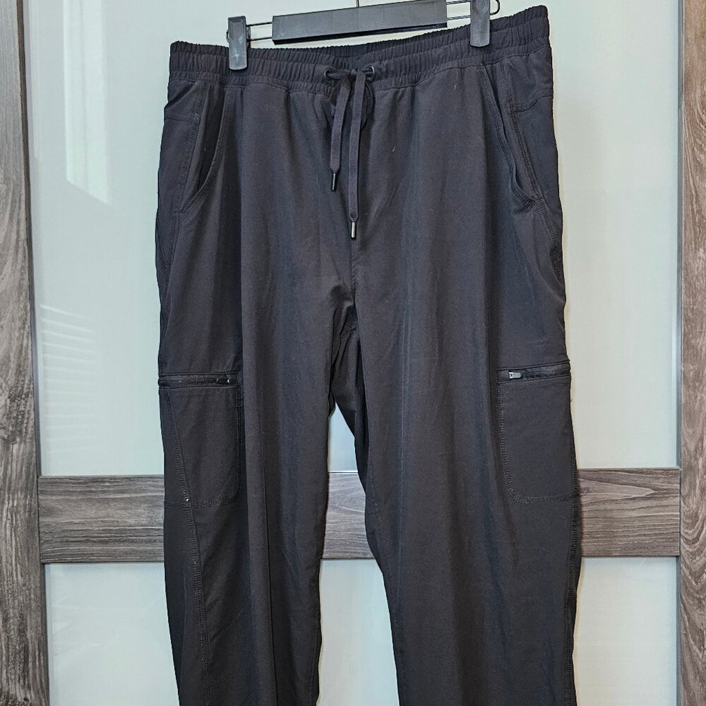 Eddie Bauer Fleece Lined Pull-On Pants with zipper side leg pockets - Size 12